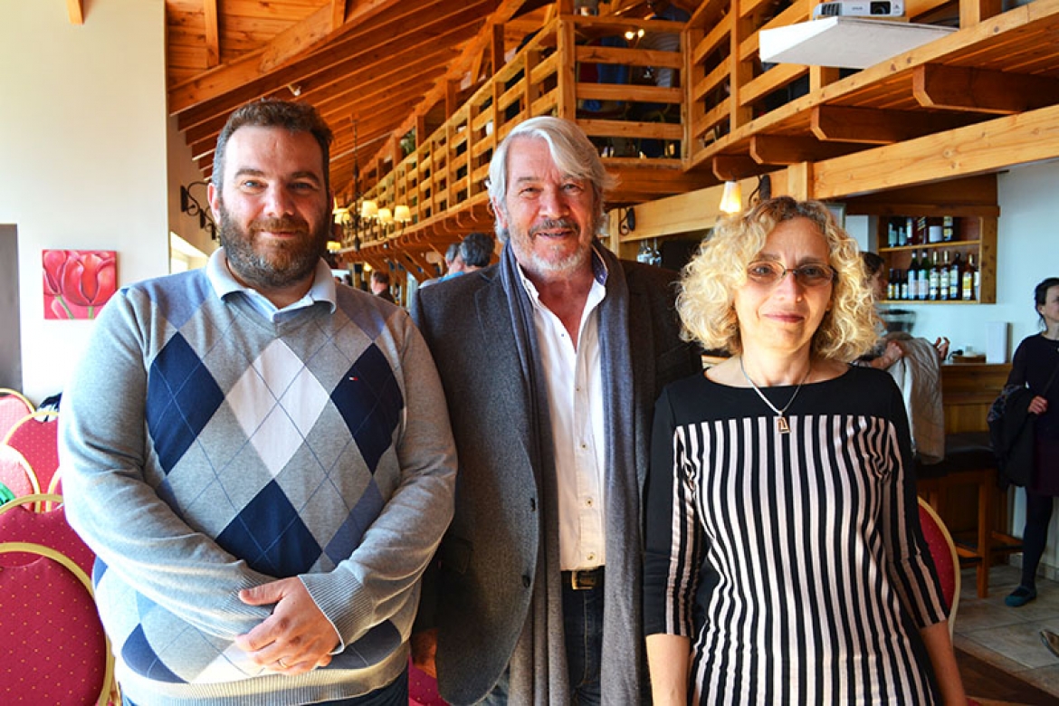 Hernán Asorey, Carlos Balseiro y Vera Brudny presentaron el Centro CELFI FIMET en Bariloche. Crédito Prensa Instituto Balseiro.