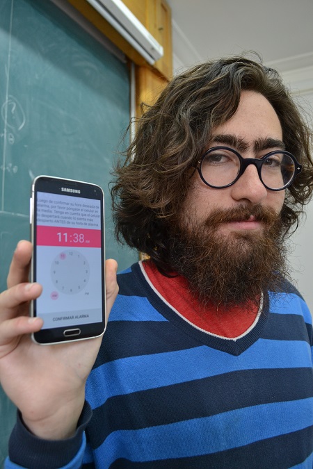 Entrevista a estudiante del Balseiro que creó una app para estudiar el sueño