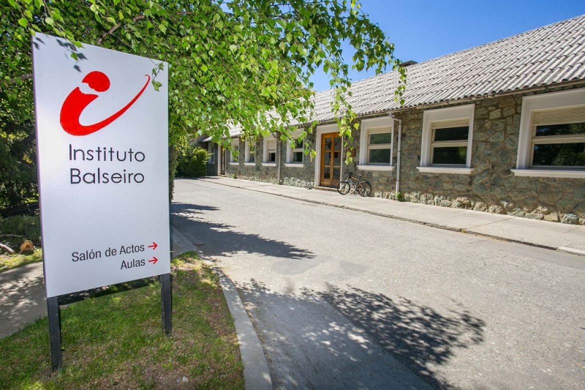 El Instituto Balseiro está ubicado dentro del Centro Atómico Bariloche. Crédito Chiwi Giambirtone para Prensa IB.