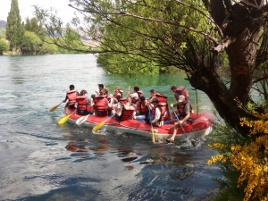 Los estudiantes del Balseiro hicieron rafting en el río Limay. Crédito: Gentileza.