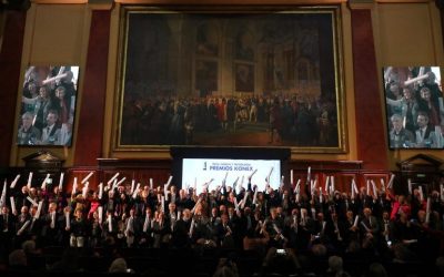 DOCENTES DEL BALSEIRO RECIBIERON PREMIOS KONEX 2023