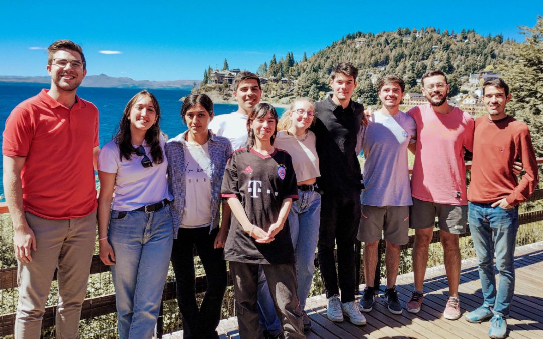 Diez jóvenes participaron en las “Becas de Verano” 2024 del Balseiro en Bariloche
