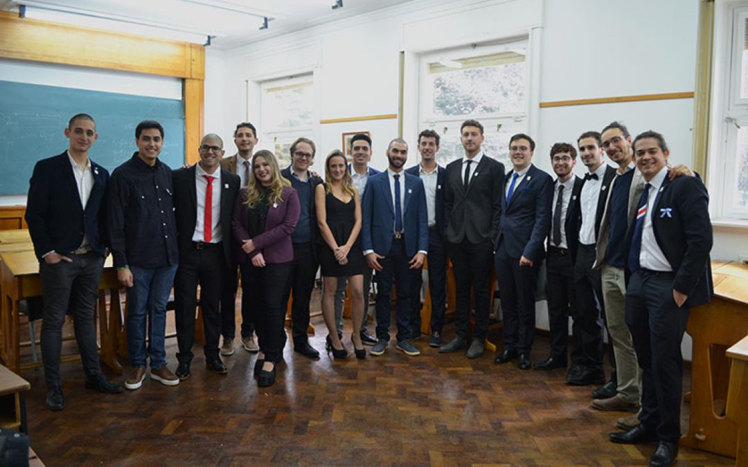 LA INGENIERÍA ESTÁ DE FIESTA: EGRESARON FLAMANTES INGENIEROS E INGENIERAS DEL BALSEIRO