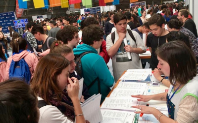 EL BALSEIRO PARTICIPÓ EN FERIAS UNIVERSITARIAS DE MENDOZA Y ZAPALA