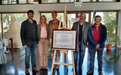 NUEVOS RECONOCIMIENTOS PARA LA DOCENTE DEL BALSEIRO KAREN HALLBERG