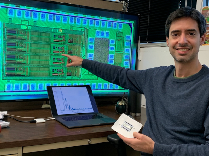 DOCENTE DEL BALSEIRO COLABORÓ EN EL DESARROLLO DE UN CHIP PARA FERMILAB