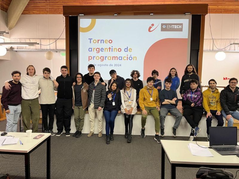 El Balseiro invita a estudiantes universitarios de Bariloche a participar del Torneo Argentino de Programación