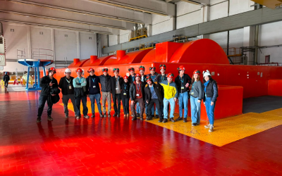 Estudiantes del Balseiro visitaron instalaciones nucleares de Argentina